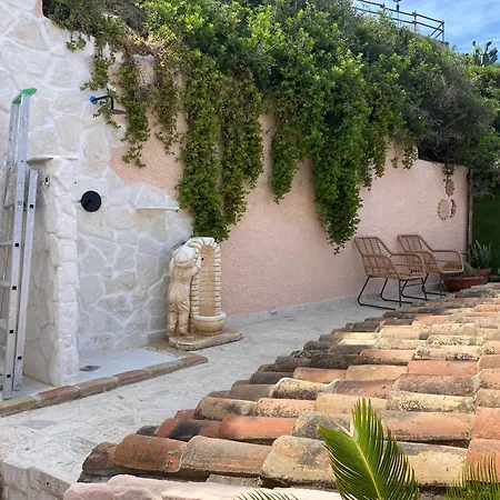 Di Mare Villa *