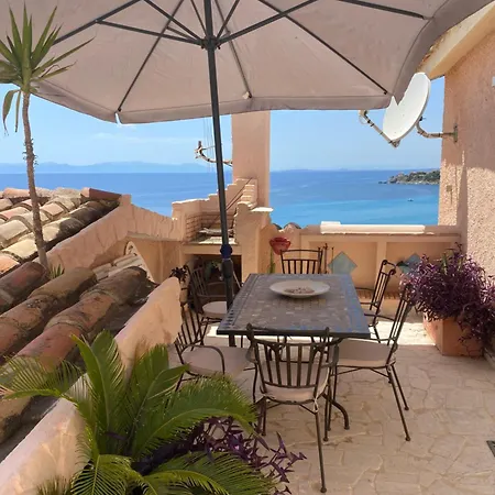Di Mare Villa Cagliari